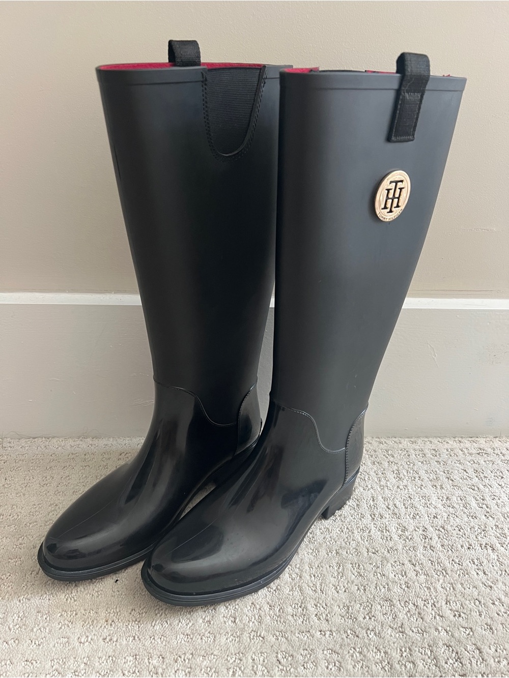 Tommy Hilfiger Karissa Tall Matte Rubber Rain Boot - Women’s Size 6M - Brand New